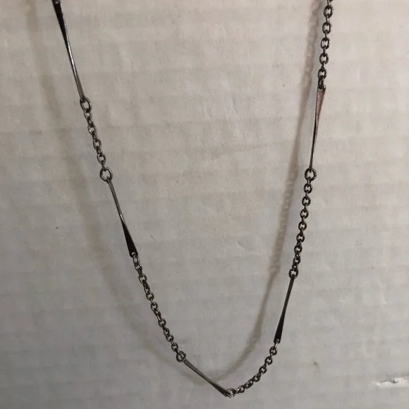 Chain Necklace - Picture 5 of 8